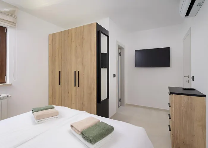 Villa Petrina By Istrialux