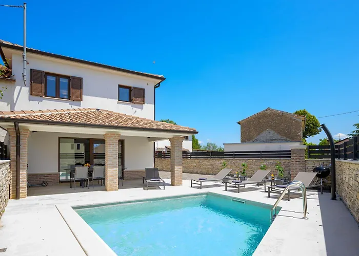 Petrina By Istrialux Villa *